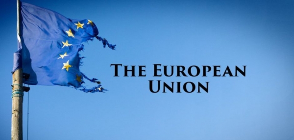 Ida Magli: &laquo;&Eta; &Epsilon;&upsilon;&rho;&omega;&pi;&alpha;ϊ&kappa;ή Έ&nu;&omega;&sigma;&eta; &delta;&eta;&mu;&iota;&omicron;&upsilon;&rho;&gamma;ή&theta;&eta;&kappa;&epsilon; &gamma;&iota;&alpha; &nu;&alpha; &kappa;&alpha;&tau;&alpha;&sigma;&tau;&rho;έ&psi;&epsilon;&iota; &tau;&eta;&nu; &Epsilon;&upsilon;&rho;ώ&pi;&eta; &kappa;&alpha;&iota; &nu;&alpha; &phi;έ&rho;&epsilon;&iota; &tau;&eta;&nu; &Nu;έ&alpha; &Pi;&alpha;&gamma;&kappa;ό&sigma;&mu;&iota;&alpha; &Tau;ά&xi;&eta;&raquo;