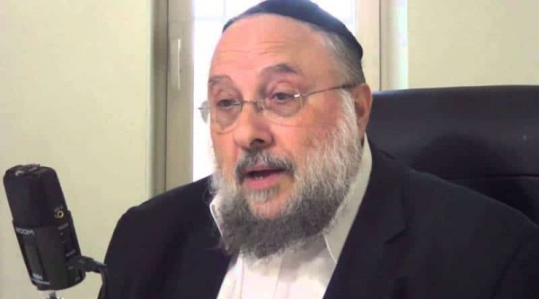 &Omicron; &Rho;&alpha;&beta;ί&nu;&omicron;&sigmaf; &pi;&omicron;&upsilon; &pi;&rho;ό&beta;&lambda;&epsilon;&psi;&epsilon; &tau;&eta;&nu; &Pi;&rho;&omicron;&epsilon;&delta;&rho;ί&alpha; &tau;&omicron;&upsilon; &Tau;&rho;&alpha;&mu;&pi; έ&chi;&epsilon;&iota; &sigma;&upsilon;&gamma;&kappa;&lambda;&omicron;&nu;&iota;&sigma;&tau;&iota;&kappa;ή &nu;έ&alpha; &pi;&rho;ό&beta;&lambda;&epsilon;&psi;&eta; &gamma;&iota;&alpha; &tau;&eta;&nu; &epsilon;&pi;ό&mu;&epsilon;&nu;&eta; &Kappa;&upsilon;&beta;έ&rho;&nu;&eta;&sigma;&eta; &tau;&omicron;&upsilon; &Iota;&sigma;&rho;&alpha;ή&lambda;, έ&rho;&chi;&epsilon;&tau;&alpha;&iota; &omicron; &Mu;&epsilon;&sigma;&sigma;ί&alpha;&sigmaf;!