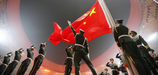 &Kappa;ί&nu;&alpha; &pi;&rho;&omicron;&sigmaf; &Eta;&Pi;&Alpha;: &laquo;&Mu;&eta;&nu; &pi;&alpha;ί&zeta;&epsilon;&tau;&epsilon; &mu;&epsilon; &tau;&eta;&nu; &phi;&omega;&tau;&iota;ά&raquo;