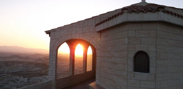 &Mu;&Iota;&Alpha; &Sigma;&Kappa;&Epsilon;&Pi;&Tau;&Omicron;&Mu;&Epsilon;&Nu;&Eta; &Epsilon;&Lambda;&Lambda;&Eta;&Nu;&Iota;&Delta;&Alpha;: &Tau;&Omicron; &Mu;&Pi;&Alpha;&Chi;&Alpha;&Lambda;&Omicron; &Sigma;&Tau;&Eta;&Nu; &Epsilon;&Lambda;&Lambda;&Eta;&Nu;&Iota;&Kappa;&Eta; &Epsilon;&Kappa;&Kappa;&Lambda;&Eta;&Sigma;&Iota;&Alpha;!