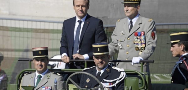 &Alpha;&Pi;&Omicron;&Sigma;&Tau;&Omicron;&Lambda;&Omicron;&Upsilon; : &Eta; &Sigma;&Upsilon;&Mu;&Phi;&Omega;&Nu;&Iota;&Alpha; &Tau;&Omicron;&Upsilon; &Mu;&Alpha;&Rho;&Alpha;&Kappa;&Epsilon;&Sigma; &Delta;&Upsilon;&Nu;&Alpha;&Mu;&Iota;&Tau;&Iota;&Zeta;&Epsilon;&Iota; &Tau;&Eta;&Nu; &Epsilon;&Epsilon; &ndash; &Tau;&omicron; &sigma;&pi;ί&rho;&tau;&omicron; &tau;&eta;&sigmaf; έ&kappa;&rho;&eta;&xi;&eta;&sigmaf; &kappa;&rho;&alpha;&tau;&omicron;ύ&nu; &omicron;&iota; &Gamma;ά&lambda;&lambda;&omicron;&iota;&hellip;